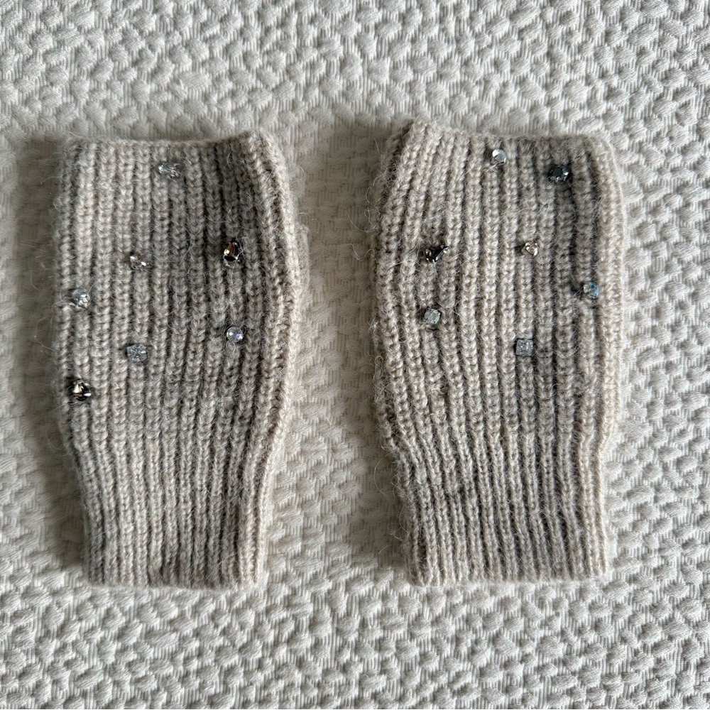 Fingerless Gloves with Sequins